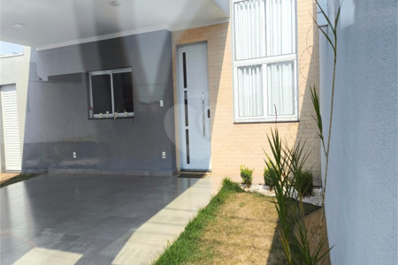 Casa térrea a venda no Jardim Embaré