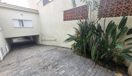 Casa à venda com 4 quartos, sendo 1 suíte, em Vila Clementino, São Paulo, SP