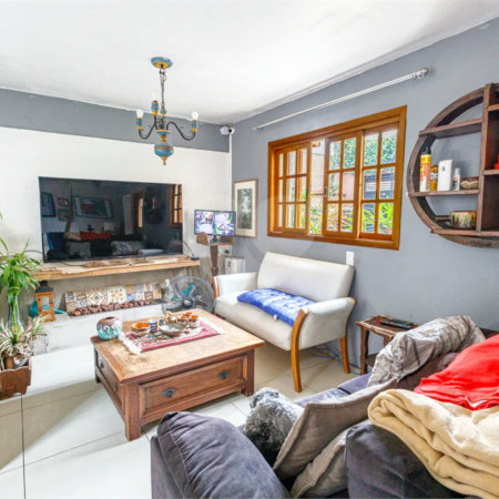 Casa à venda com 4 quartos, sendo 2 suítes, em Brooklin, São Paulo, SP