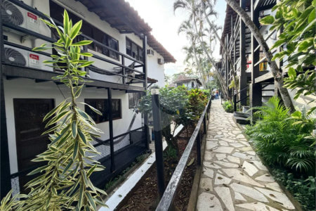 Casa à venda com 2 quartos, sendo 1 suíte, em Geribá, Armação dos Búzios, RJ