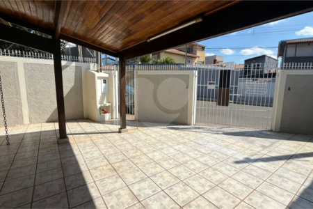 Casa à venda no Alvinópolis com 4 Quartos com 153,67m² Área Construída