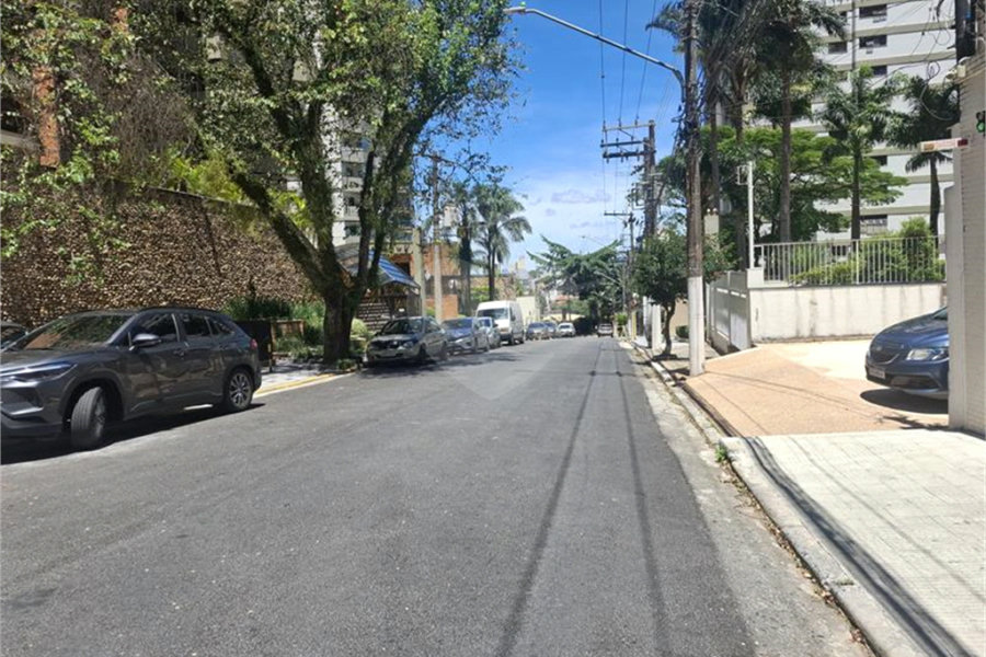 Apartamento, a venda, com 300m² de área privativa, 4 suítes, 4 vagas - Santana / SP