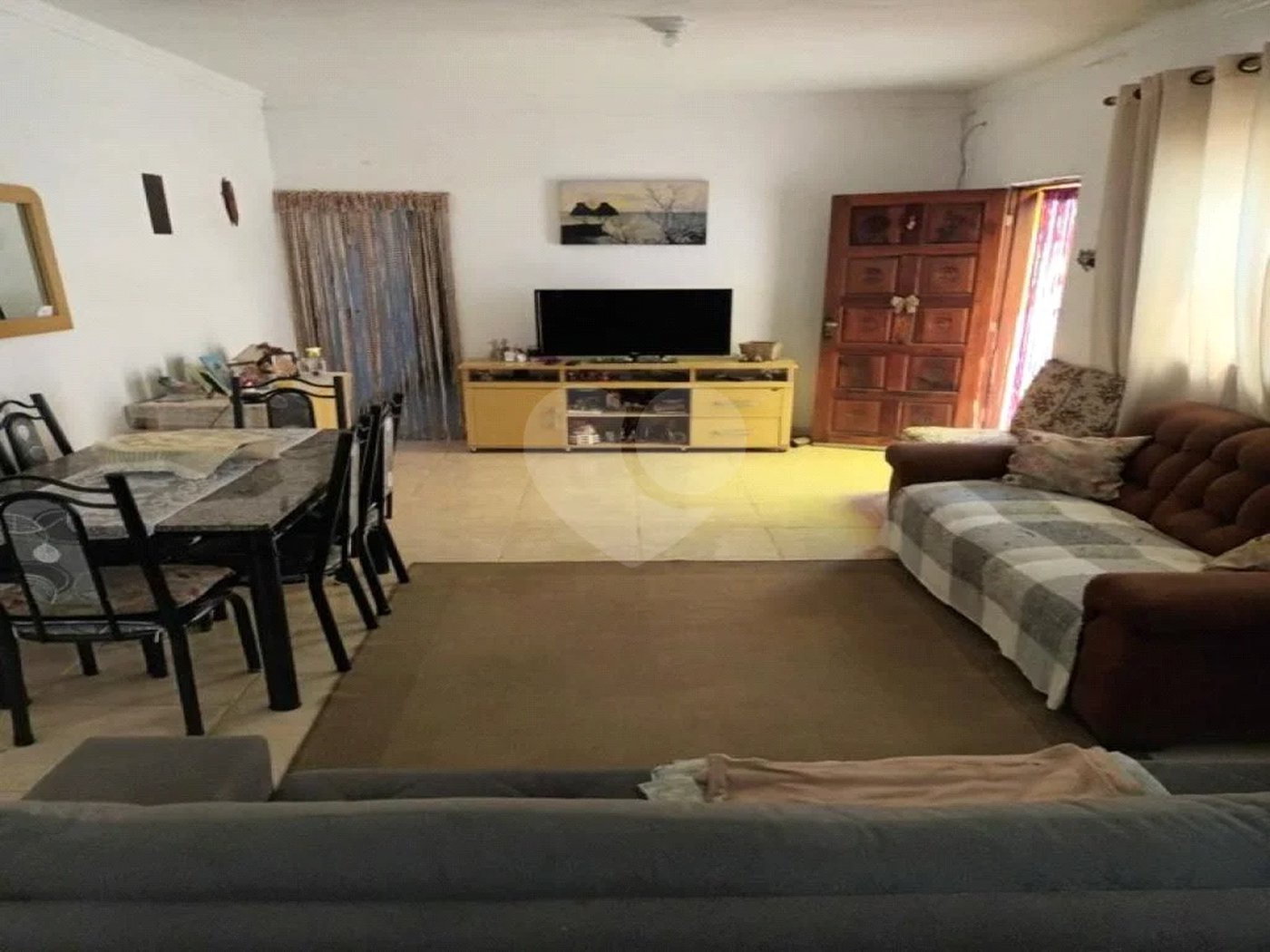 Terreno grande com 2 casas em São Paulo! Casas bem arejadas.
