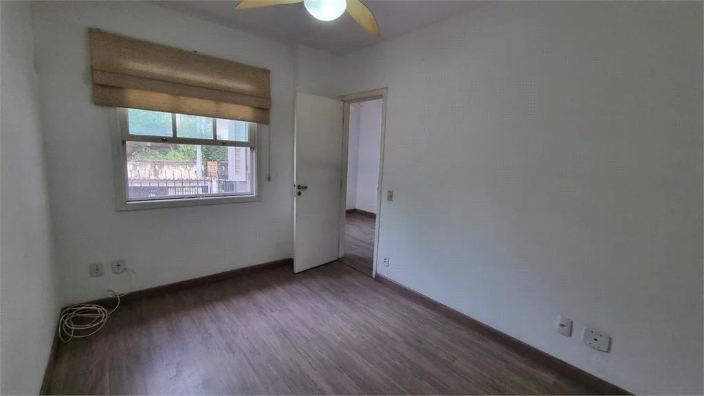 SOBRADO DE 3 DORMITORIOS EM CONDOMINIO À VENDA – PRÓXIMO À USP E À PRAÇA ELIS REGINA
