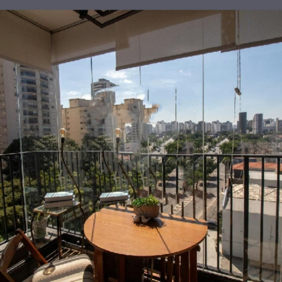 Studio para venda, 30m², sem vaga, Campo Belo