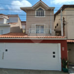 Casa à Venda na Vila Rosália | 4 Dorms, Área Gourmet e Rua Sem Saída