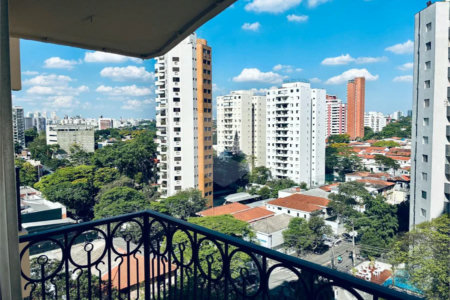 Apartamento de 130m2 à venda com 3 dormitórios e 2 vagas no Campo Belo