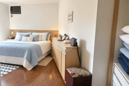 Casa à venda com 6 quartos, sendo 3 suítes, em Interlagos, São Paulo, SP