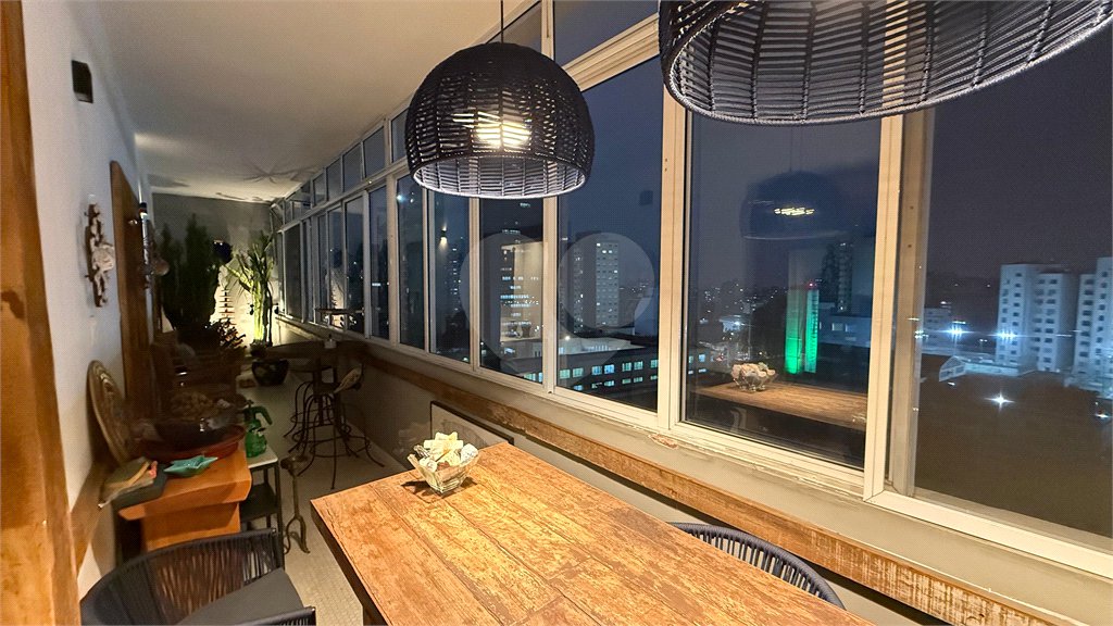 Apartamento na Consolação para locação com 3 dormitórios, 2 vagas na Consolação
