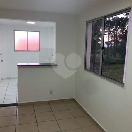 Apartamento no Condomínio Mont Royal