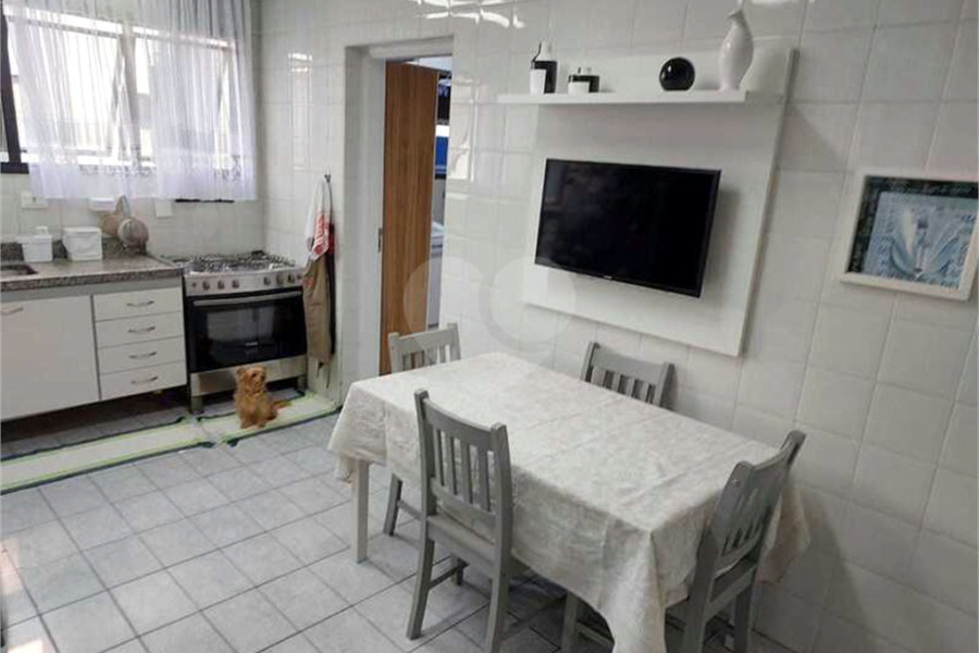 APARTAMENTO COM 125 M2 3 DORMITORIOS, SALA E COZINHA AMPLAS E 3 VAGAS DE GARAGEM. À VENDA EM SANTANA