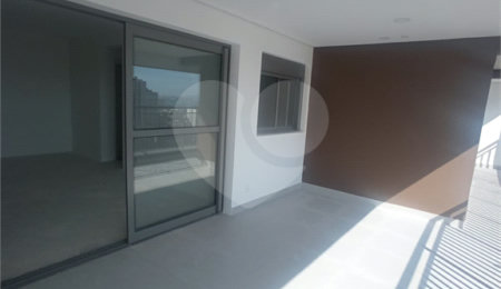 Apartamento à venda com 3 suítes em Quarta Parada, São Paulo, SP