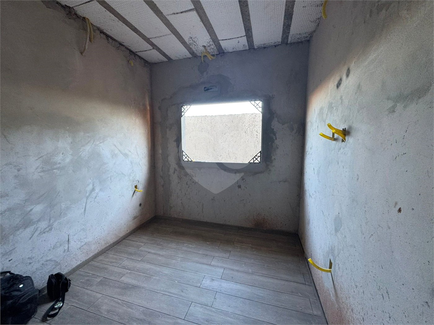 Casa á venda, com 03 Dormitórios, sendo 1 suíte, no Condomínio Recanto do Sábia em São Carlos-SP