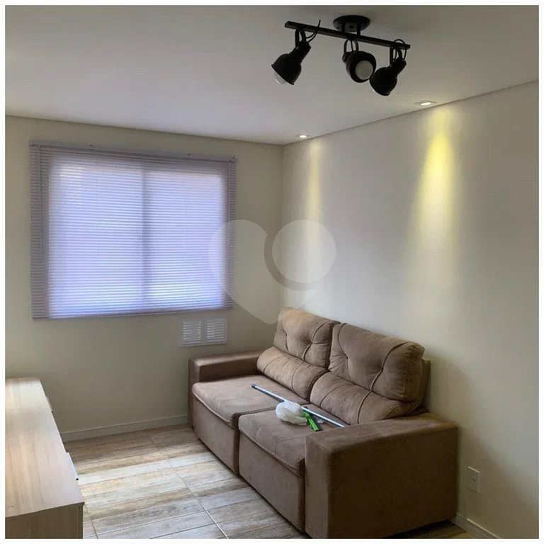 Apartamento à venda na Frei Caneca, 28 m², 1 quarto
