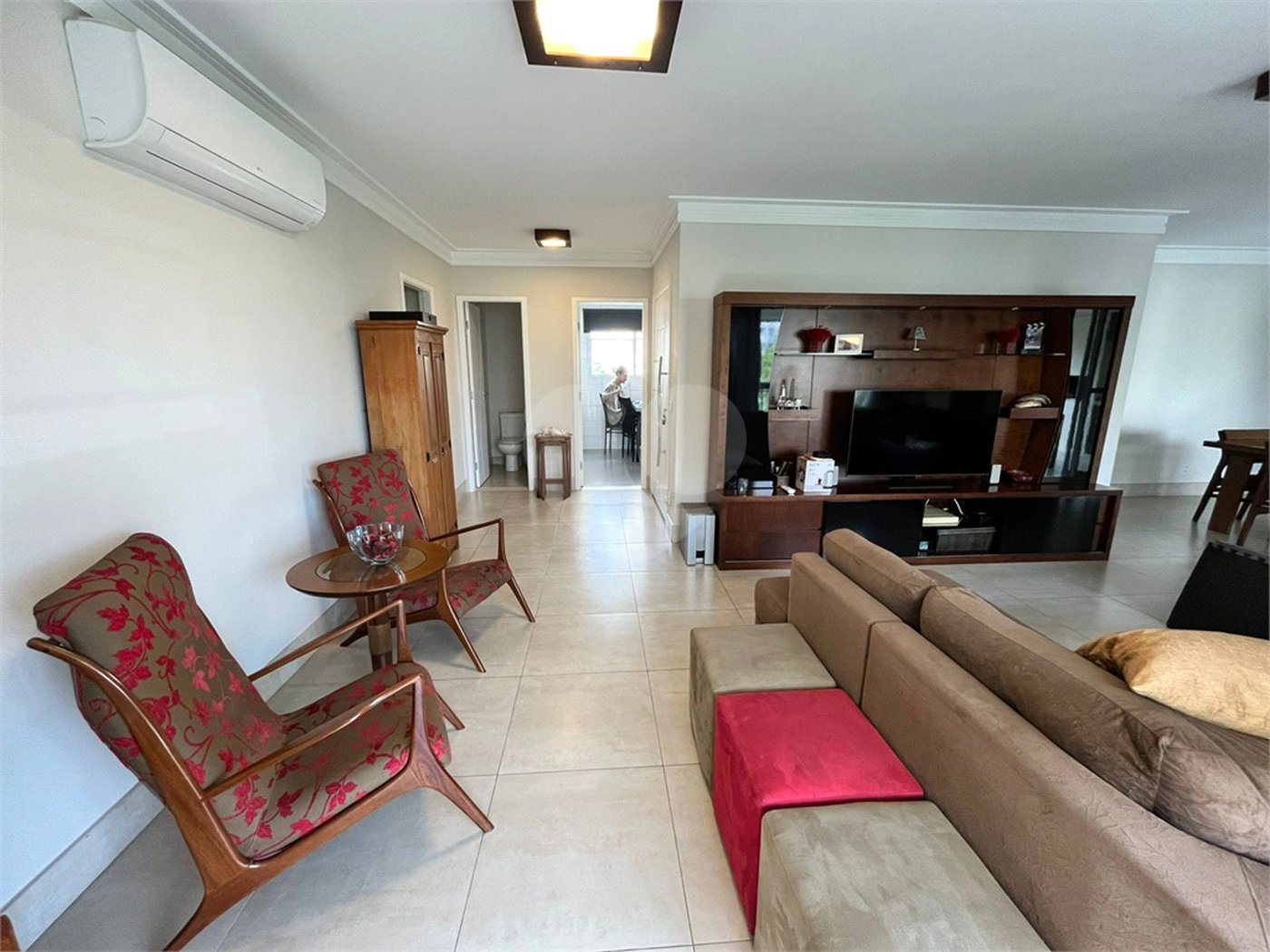 Apartamento à venda com 4 quartos, sendo 3 suítes, em Cambuci, São Paulo, SP