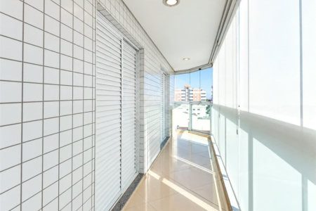 Apartamento de 103 m² no Jardim do Mar, com 3 dormitórios, 1 suíte, varanda gourmet, armários, 2 vagas e condomínio com lazer completo.