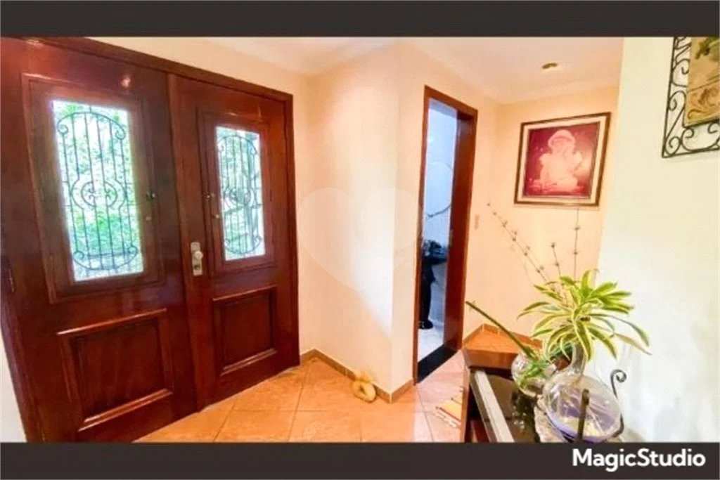 Casa com 540m² , 5 dormitórios , sendo 4 suítes , 10 vagas , à venda no bairro Jardim , em Santo André