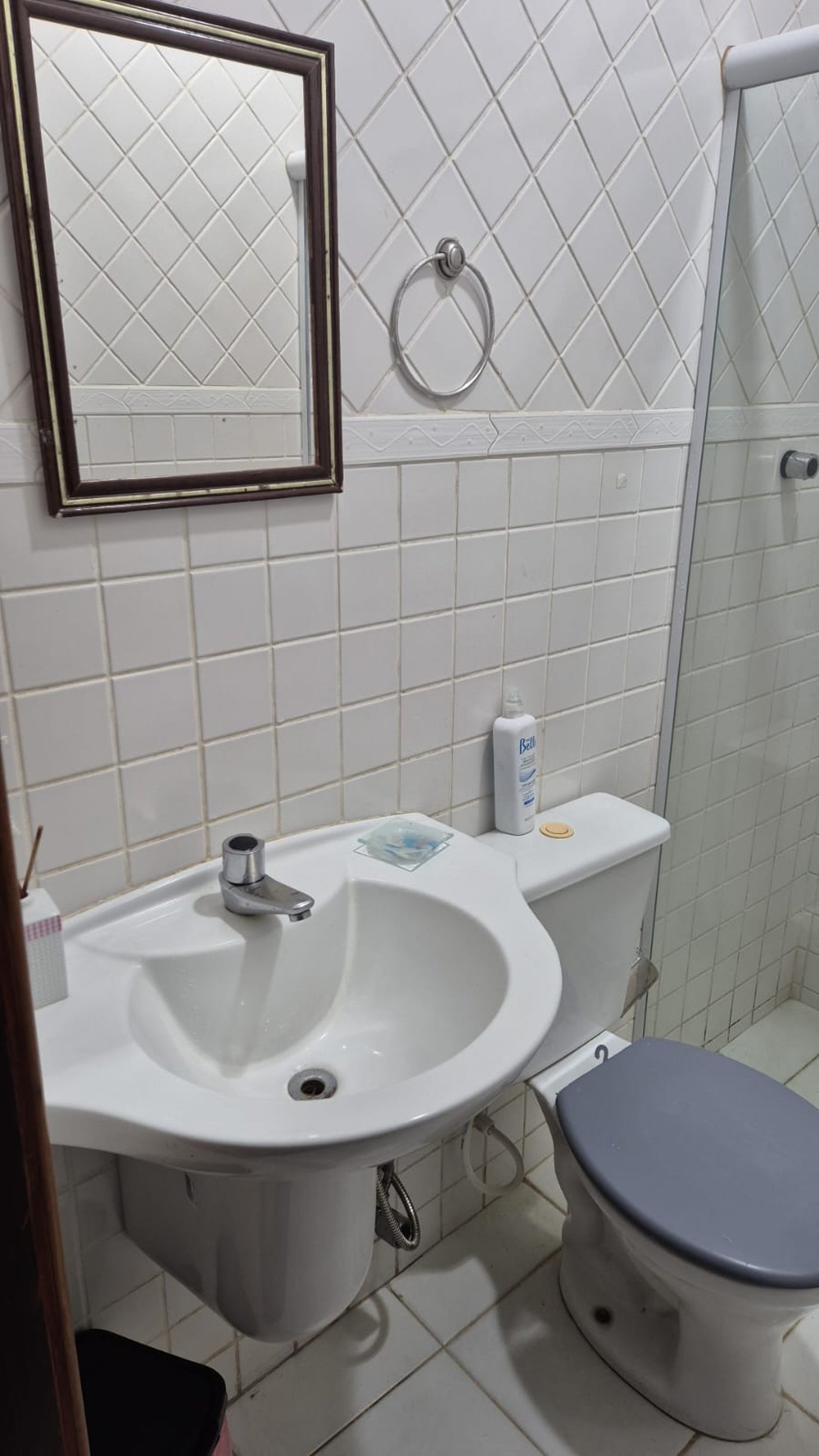 Casa à venda com 5 quartos, sendo 3 suítes, em Real, Praia Grande - SP
