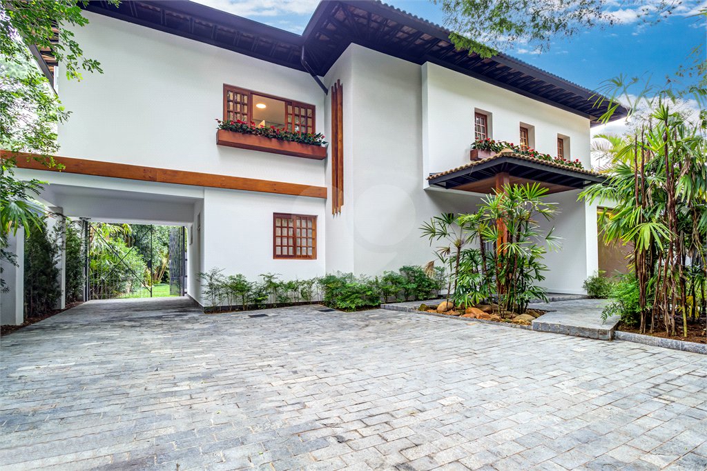 Casa à venda com 4 suítes em Alto da Boa Vista, São Paulo, SP