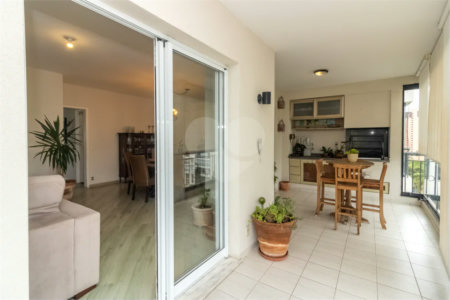 Apartamento à venda com 3 suítes em Alto da Boa Vista, São Paulo, SP