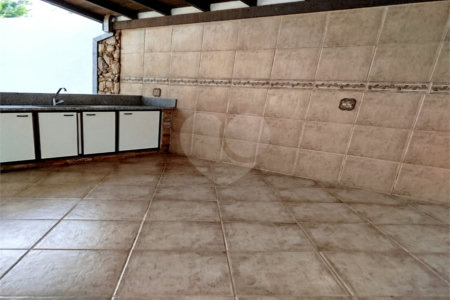 Sobrado à venda em Araras – Santa Olivia II 3 dormitórios 1 suíte
