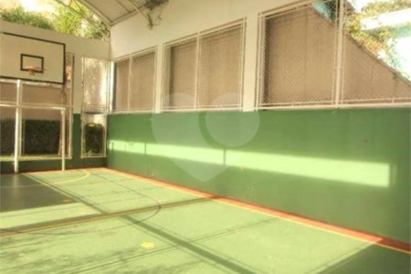 Apartamento à venda Vila Gumercindo - 2 dormitórios, 1 suíte, 1 vaga