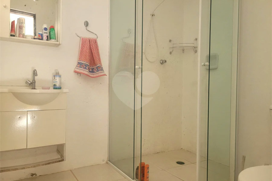 Casa à venda com 7 quartos, sendo 5 suítes, em Guaratuba, Bertioga, SP