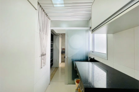 OPORTUNIDADE DE COMPRA NO DOMO HOME - 123 M² 3 DORMITORIOS SUITE COM CLOSET ANDAR ALTO!