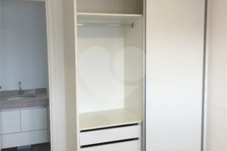 Excelente apartamento à venda e locação no Brás