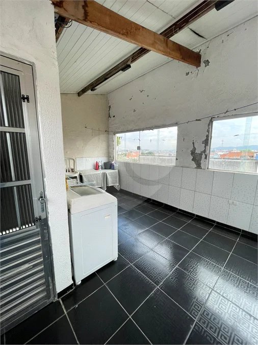 Casa á venda - 3 quartos - 162m² - Vila Brasileira - Mogi das Cruzes/SP