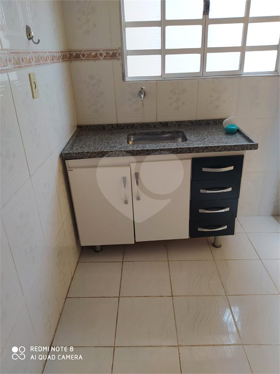 Casa térrea para venda ou locação no bairro Vila Costa do Sol.