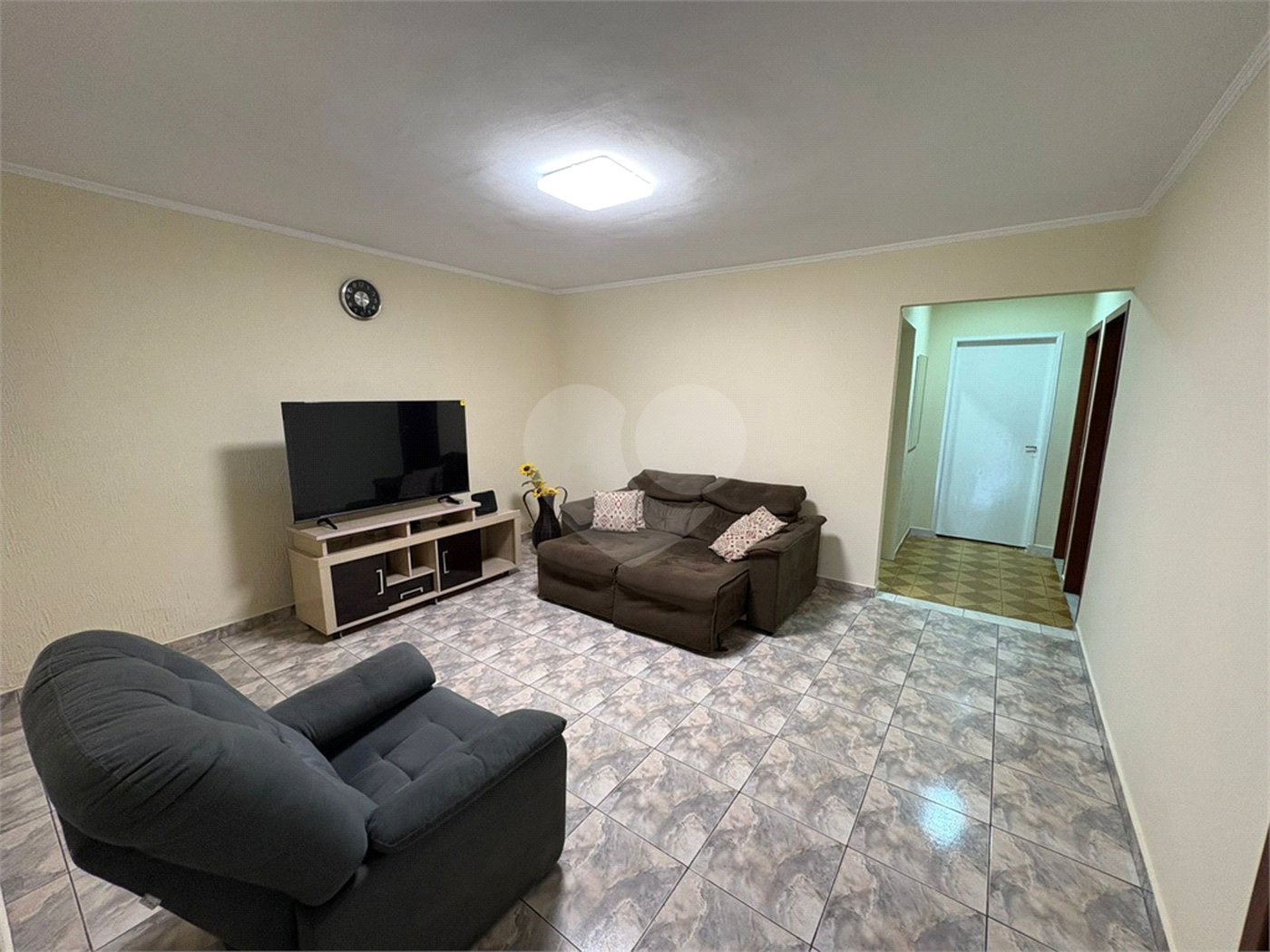 Oportunidade Casa Terrea e Ampla com 173 m² e Quintal e Área Gourmet JARDIM ARICANDUVA