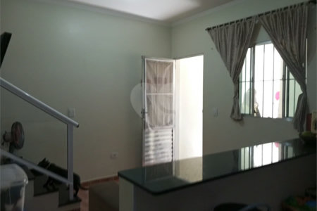 Terreno á venda com 2 casas na Vila Rosália, Guarulhos, SP.