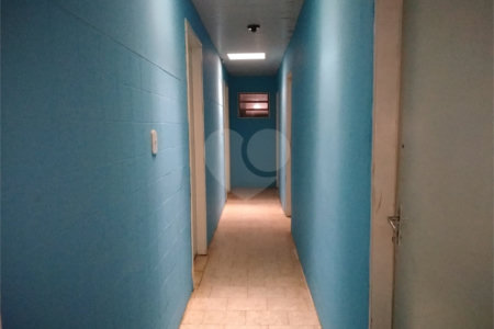 Casa térrea para venda.