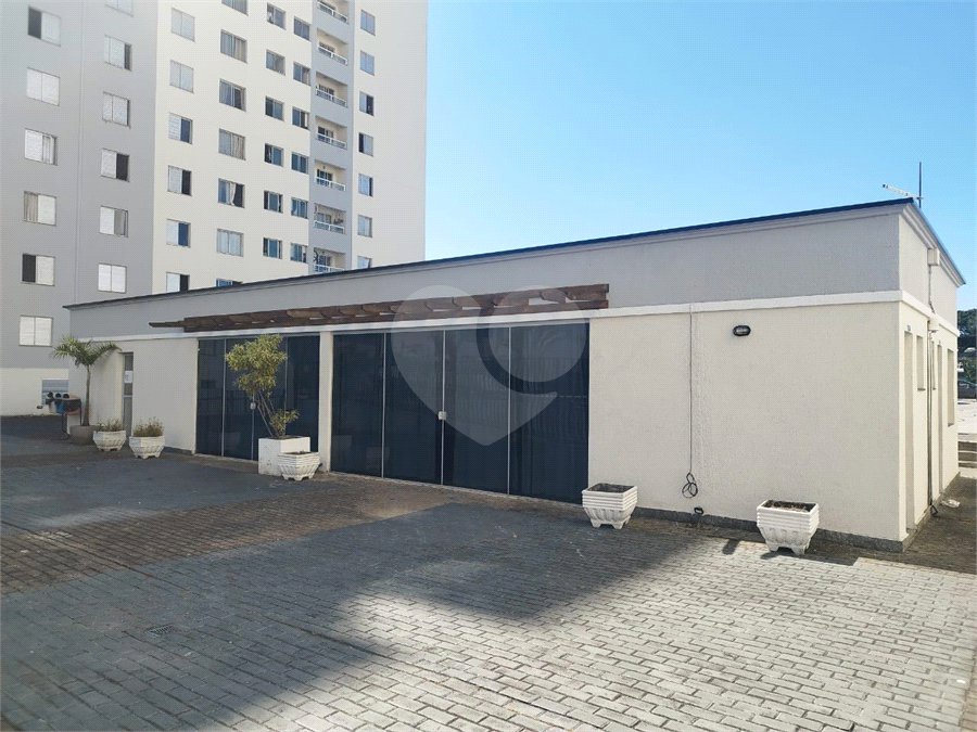 Pare de pagar aluguel! Apartamento com 2 dormitórios no Parque Industrial