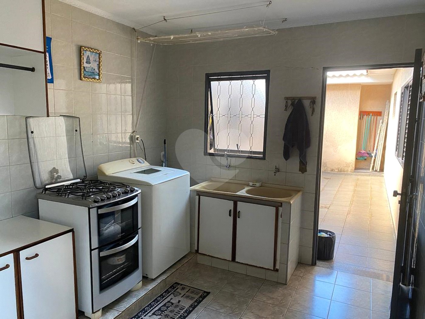 Vende-se excelente casa térrea próximo ao Estadio do Zuzão