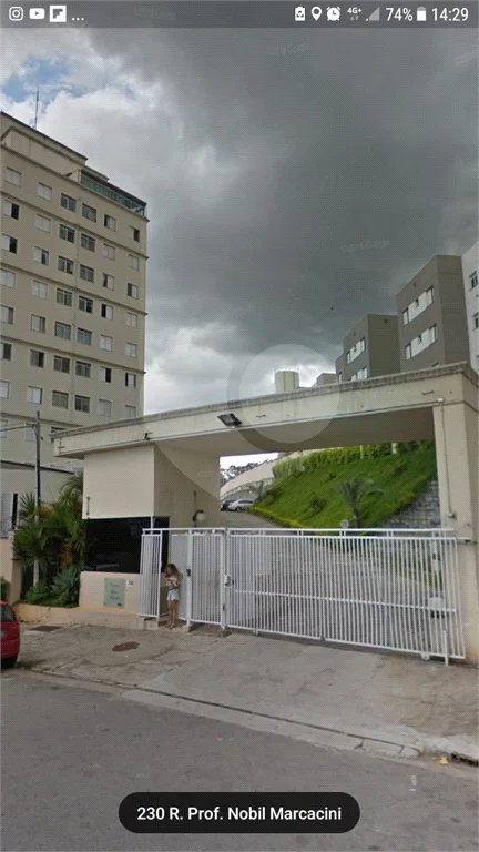 Apartamento à Venda no Jaraguá, São Paulo.