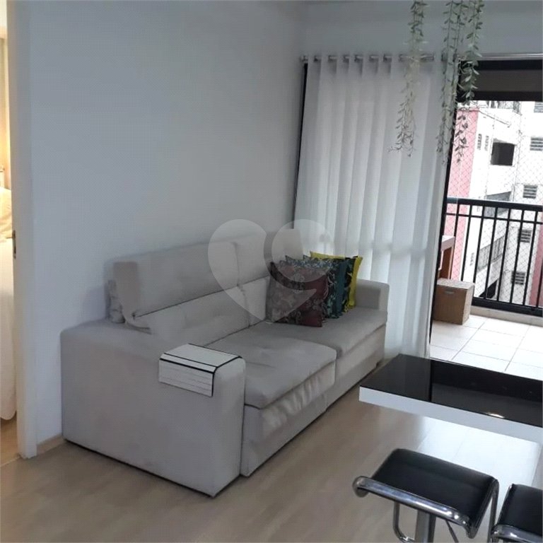 Apartamento á Venda de 1 Dormitório com Varanda na Bela Vista em São Paulo- R$ 745.000
