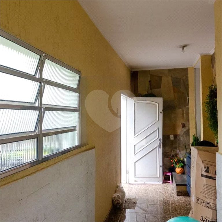 Sobrado à venda com 4 quartos, sendo 2 suítes,  em Jardim Líbano, São Paulo, SP