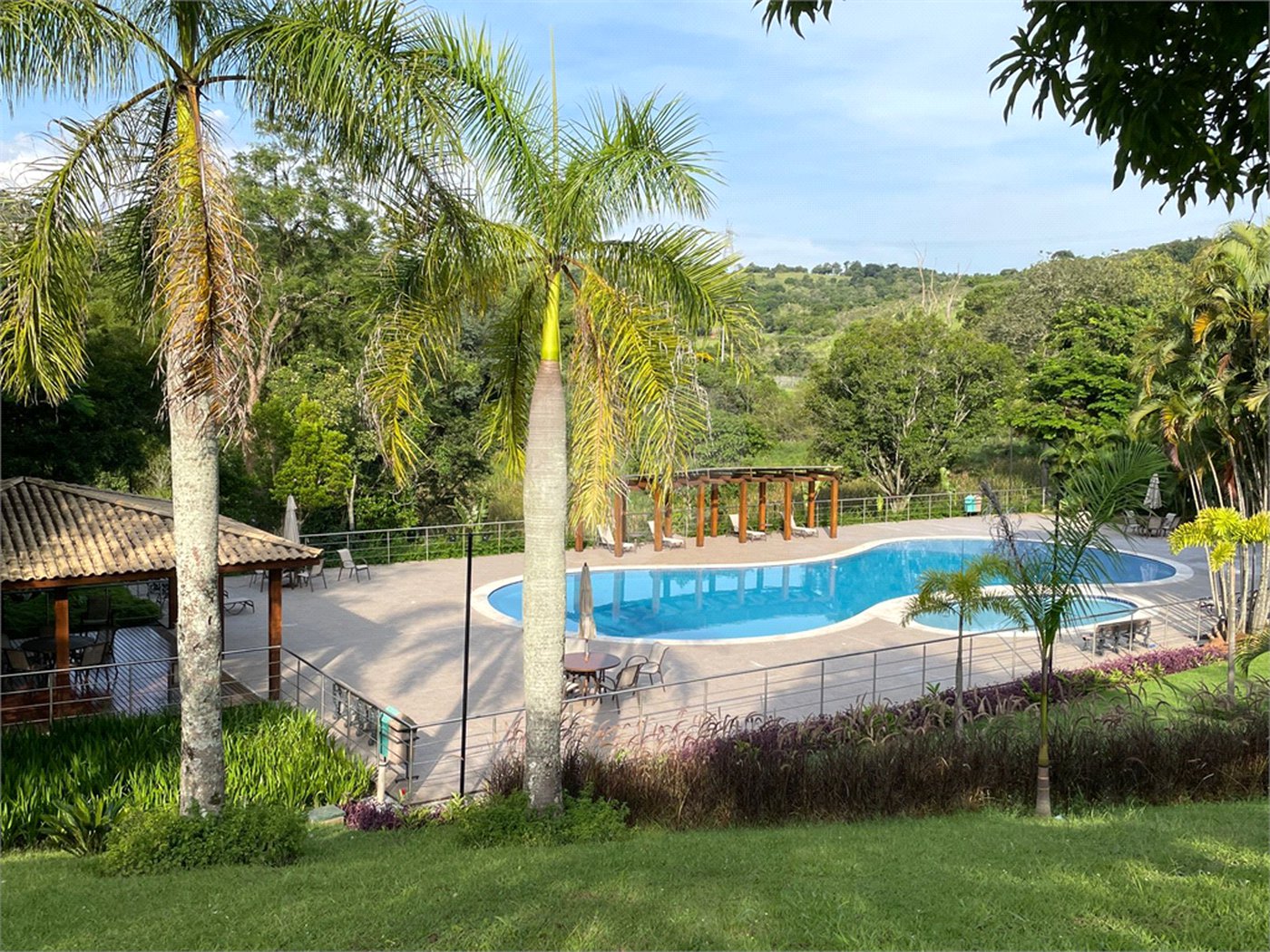 Terreno a venda no Condomínio Residencial Santa Isabel