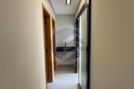 Sobrado à venda com 6 quartos em Vila Universitária, São Paulo - SP