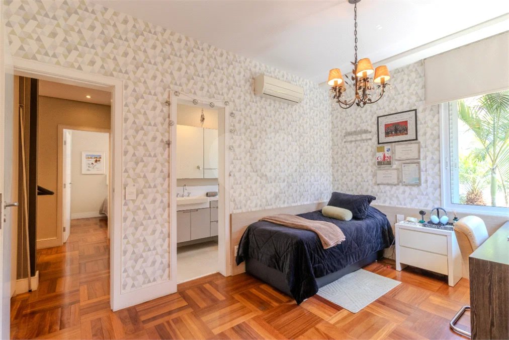Casa à venda com 4 suítes no condomínio Laplace Spe, São Paulo - SP
