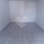 Casa térrea + Sala Comercial na Vila Prado.