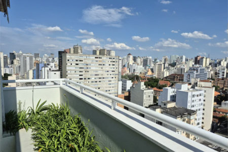 Apartamento 2 quartos, sacada e vaga em Santa Cecília