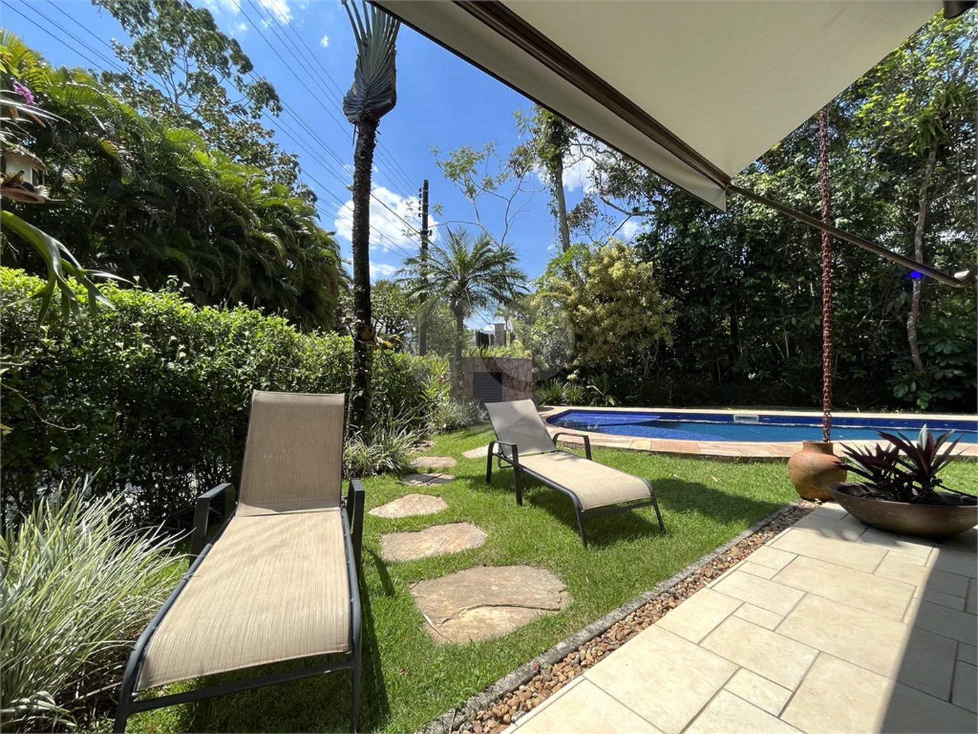 Casa à venda com 4 suítes em Costa do Sol, Bertioga, SP