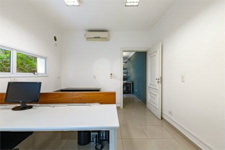 Casa comercial com 172m² , 1 vaga de garagem , à venda no bairro das Perdizes.