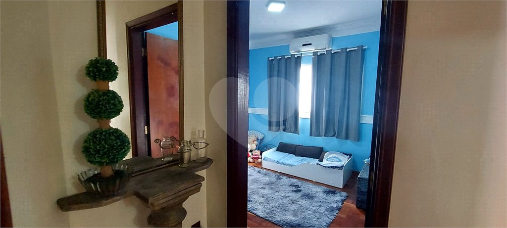 Casa à venda com 5 quartos, sendo 1 suíte, em Jardim Santa Paula, São Carlos, SP