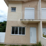 Sobrado à venda com 3 quartos, sendo 1 suíte, em Vila Omízollo, Louveira, SP
