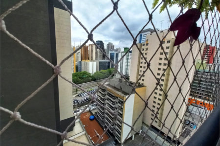 VENDO STUDIO FINAMENTE MOBILIADO