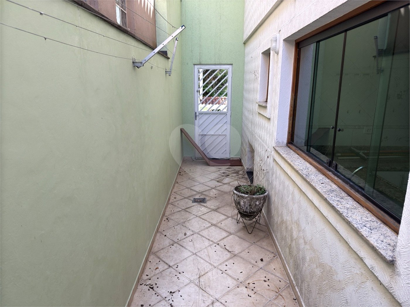 Casa com 3 quartos, 1 suíte, 3 banheiros e vagas de garagem no Tremembé em São Paulo